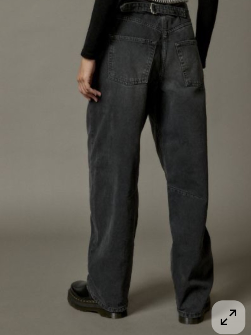 NWT BDG Logan Boyfriend Loose Mid-rise Jeans Sz 27 by 32 - Picture 2 of 8
